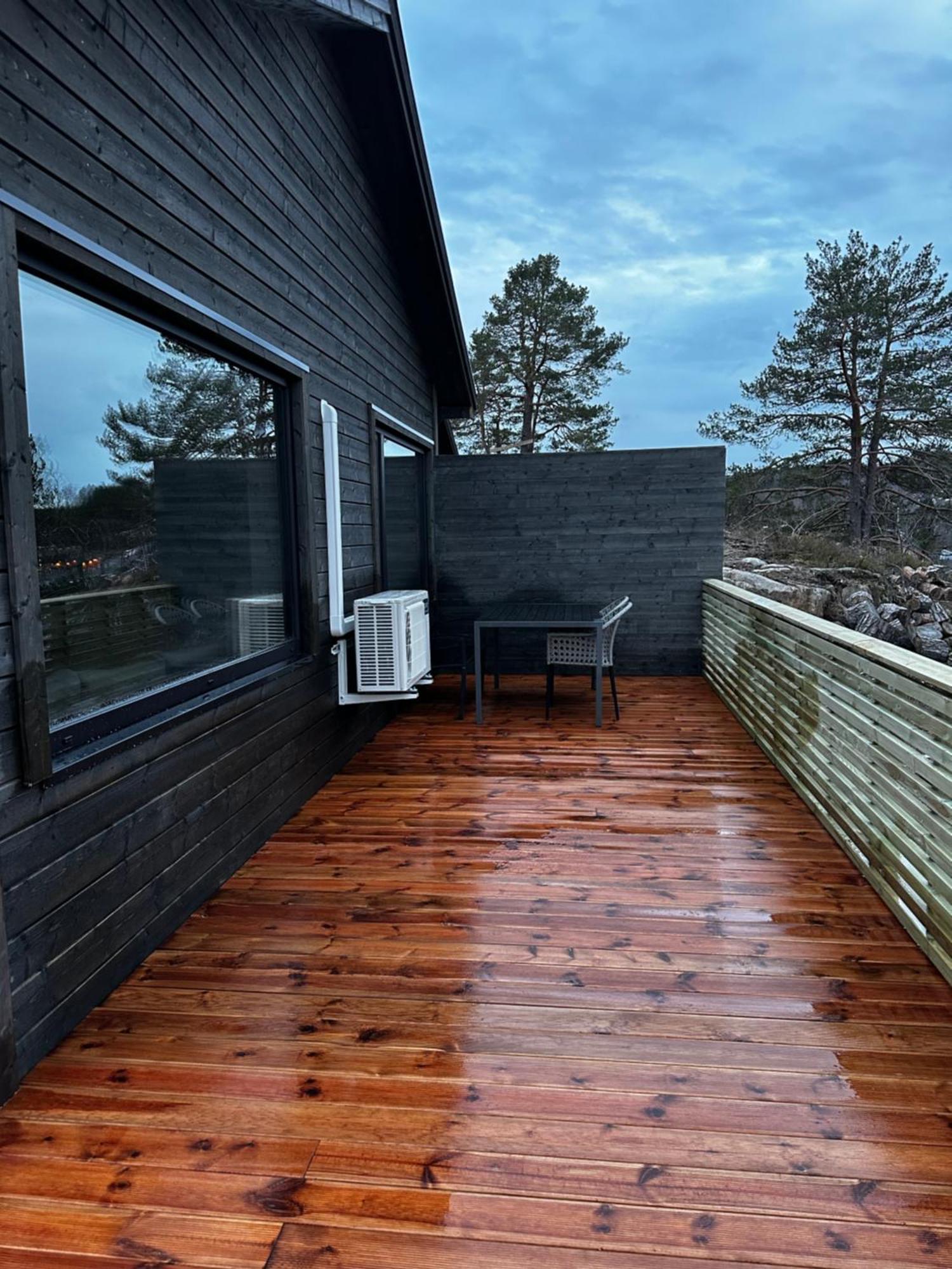Familievennlig Apartment Tvedestrand Exterior foto