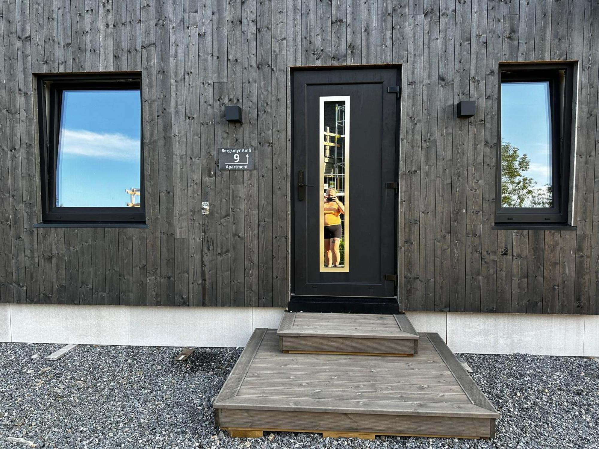 Familievennlig Apartment Tvedestrand Exterior foto